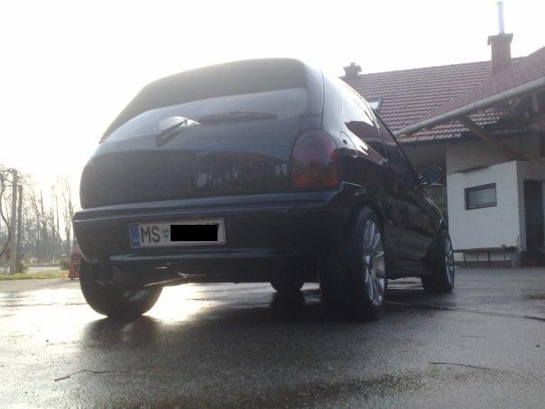 Opel Corsa B - foto