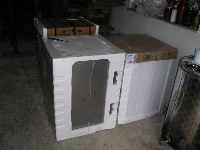 Stroji-pralni, sušilni,pomivalni, pečica in indukcijska plošča