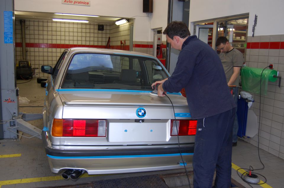 BMW E30 325iA - foto povečava