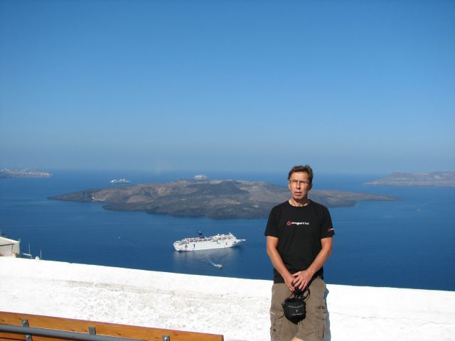 Vulkansko otočje okrog Santorinija