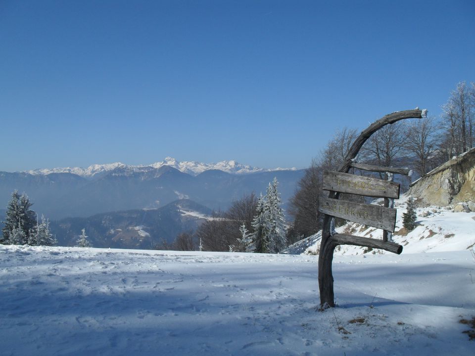 Zimski pohod na Blegoš, 5.3. 2011 - foto povečava