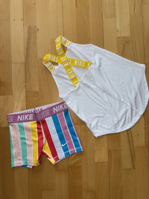Nike kompleti deklica - foto