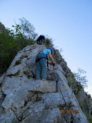 Gradiška tura, trstelj, 9.4.2011 - foto