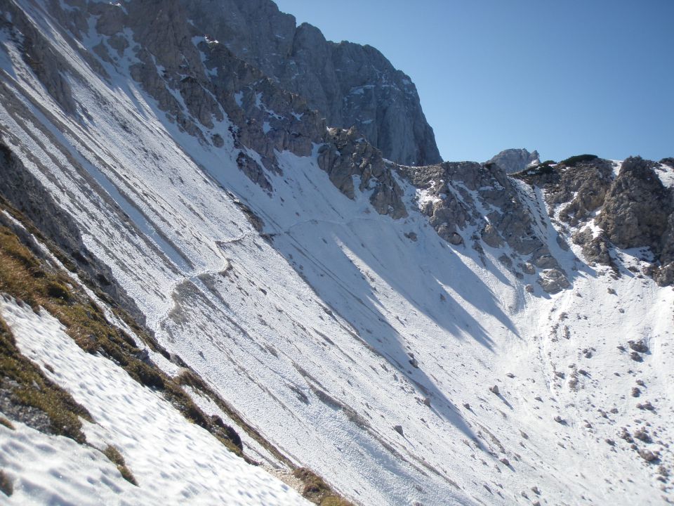 Ledinski vrh(2108m)-15.10.2011 - foto povečava