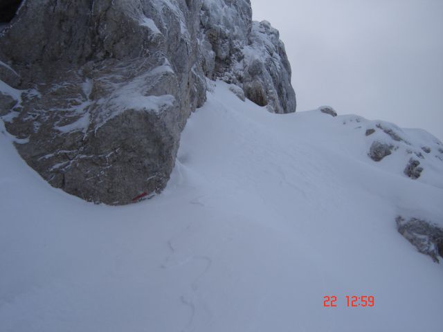 Kamn.a.-plezanje grap pod Kor.rinko(22.12.12) - foto