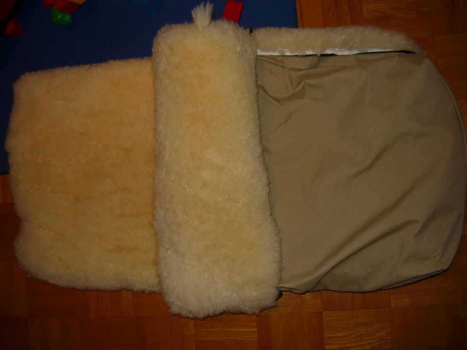 Zimska vreča iz prave ovčke...45eur (nova je bila čez 120eur)