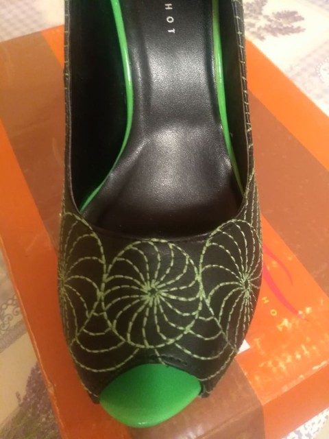 Obutev 39-novo-10 eur+ptt - foto