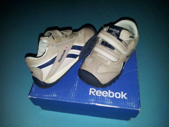 Reebok čevlji, št. 21