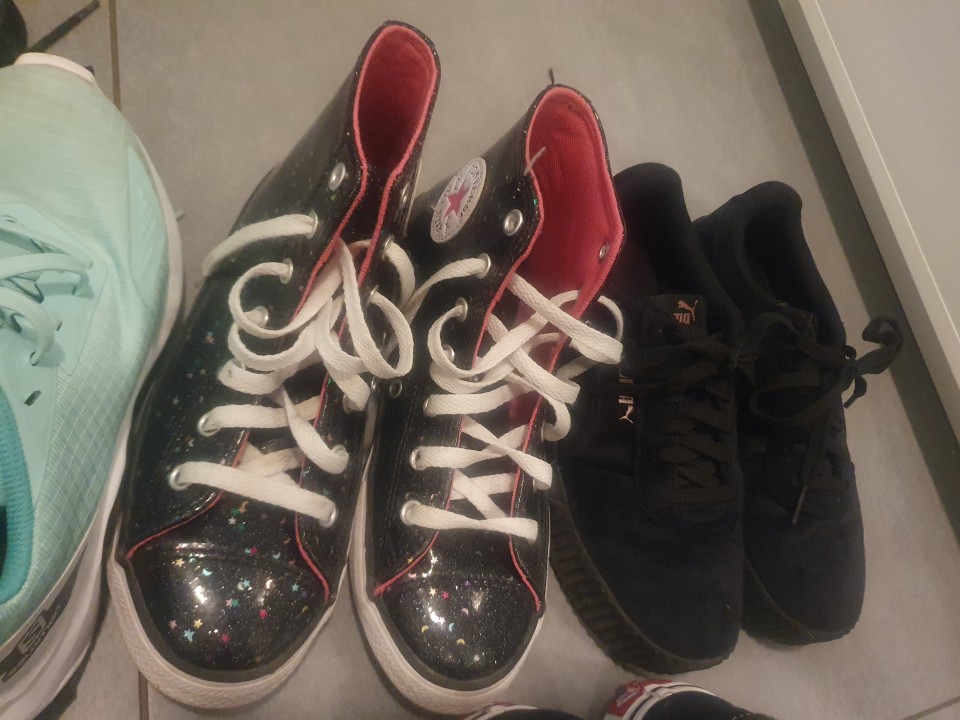 All star converse, visoke, nepremočljiva. 35