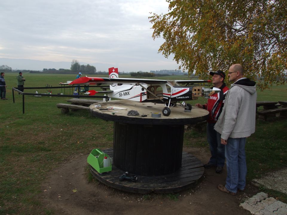 Zadovinek 10. 11. 2012 - foto povečava