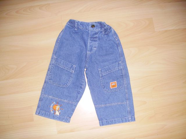 Jeans hlače v 80 cena 4 eue oblečene 2-3 krat