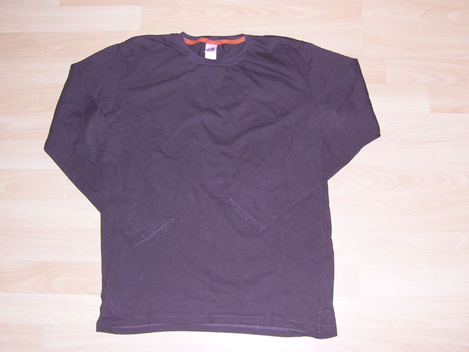 majčka C&A v 158/164 cena 3 eur