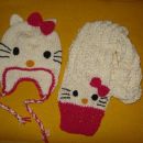 ročno pletena kapa + šal Hello Kitty