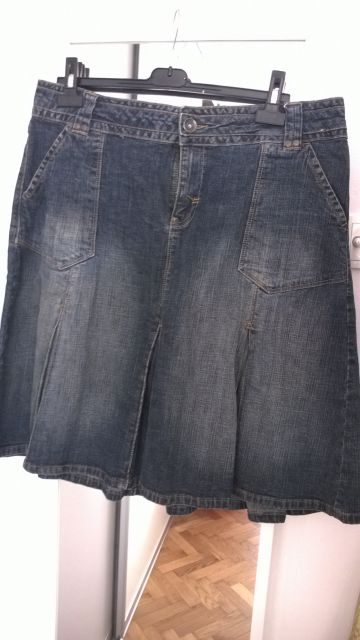 KRILO jeans, št 44, 5€