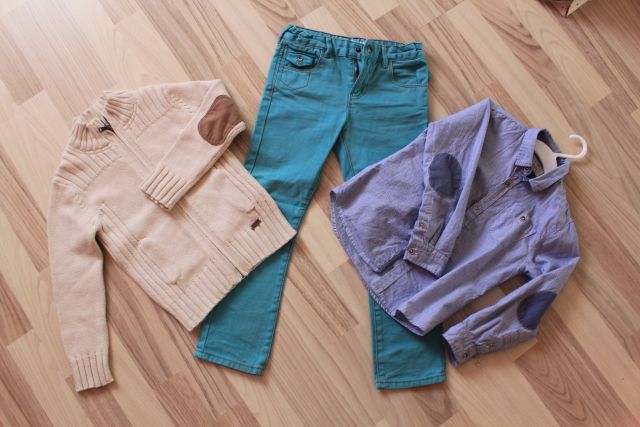Kompler Okaidi: jopica, jeans hlače in srajca, vel. 116