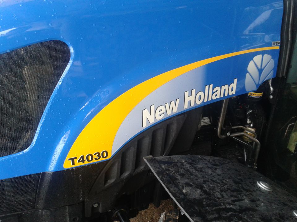 New holland T4030 - foto povečava