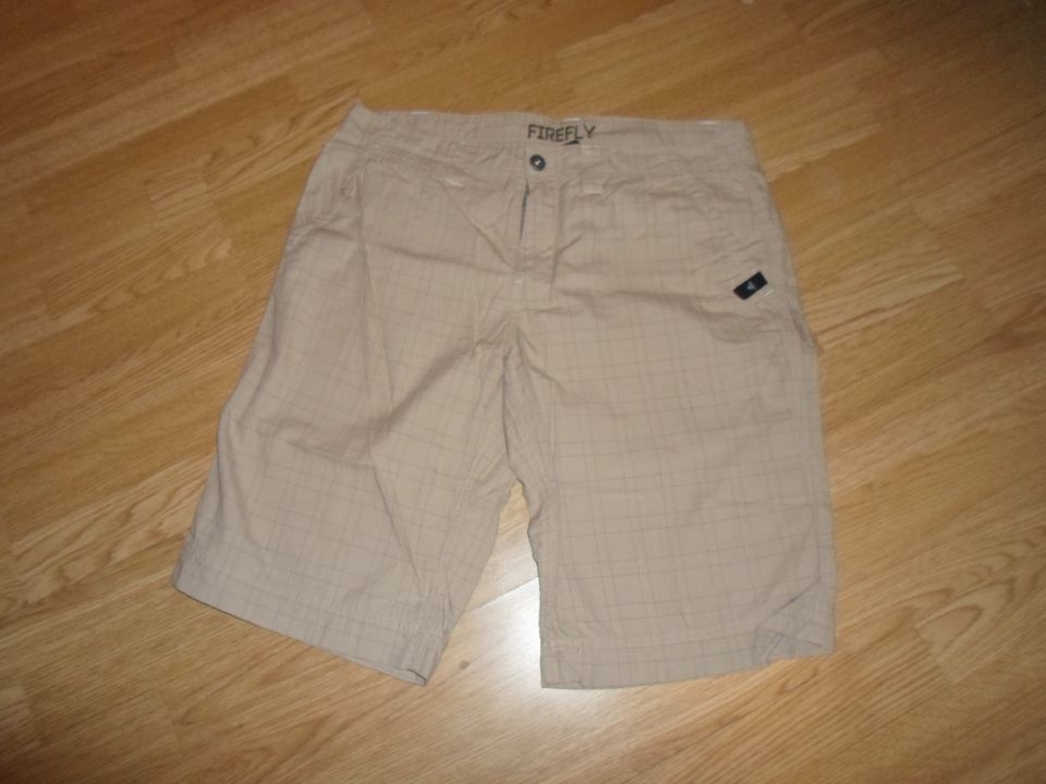 hlače Firefly (nikoli nošene), velikost M, cena 10 eur