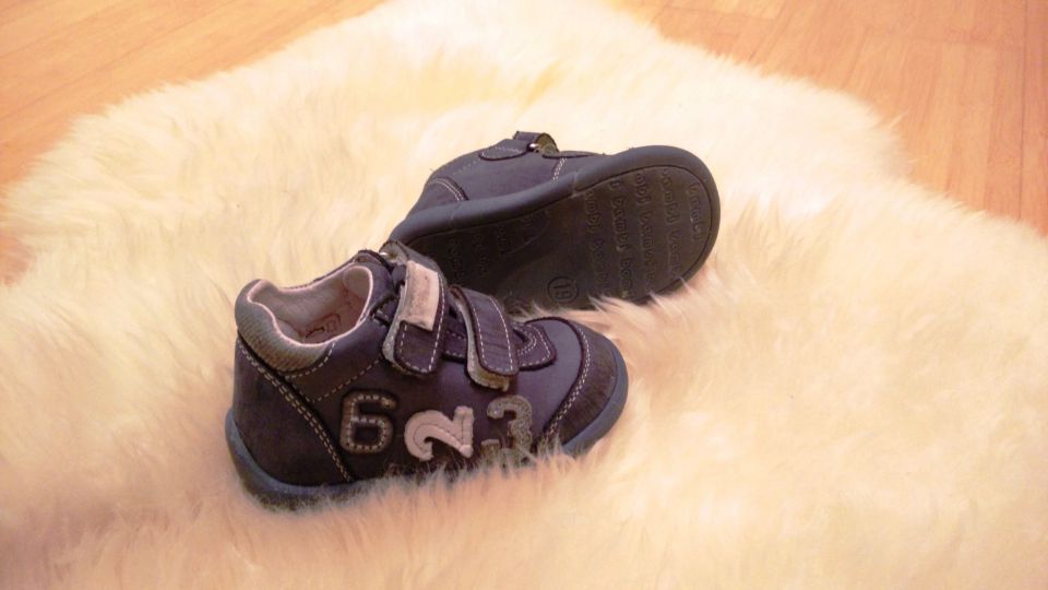 čeveljčki, otroška obutev - foto povečava