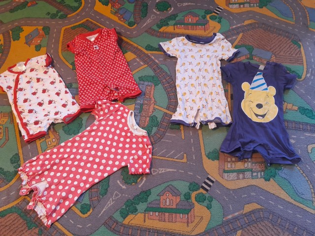 Pižamice 74 in 74-80 h&m in disney