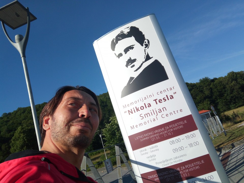 MIHAEL TOŠ TOSCH 4 - foto povečava