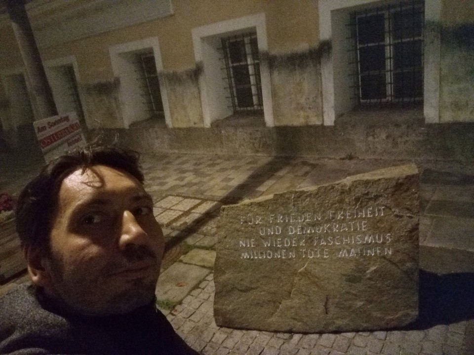 MIHAEL TOŠ TOSCH 4 - foto povečava