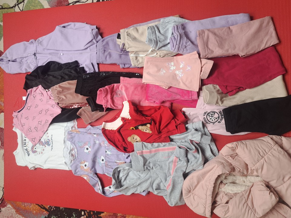 Deklica 122/128 - foto povečava