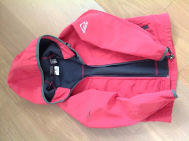 Softshell McKinley vel 128 cm 8 let, 8 eur