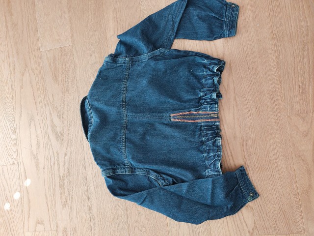 Jeans jakna, cena 7,5 eur