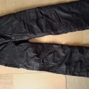 smuĉarske hlaĉe 146-152 - 8 eur
