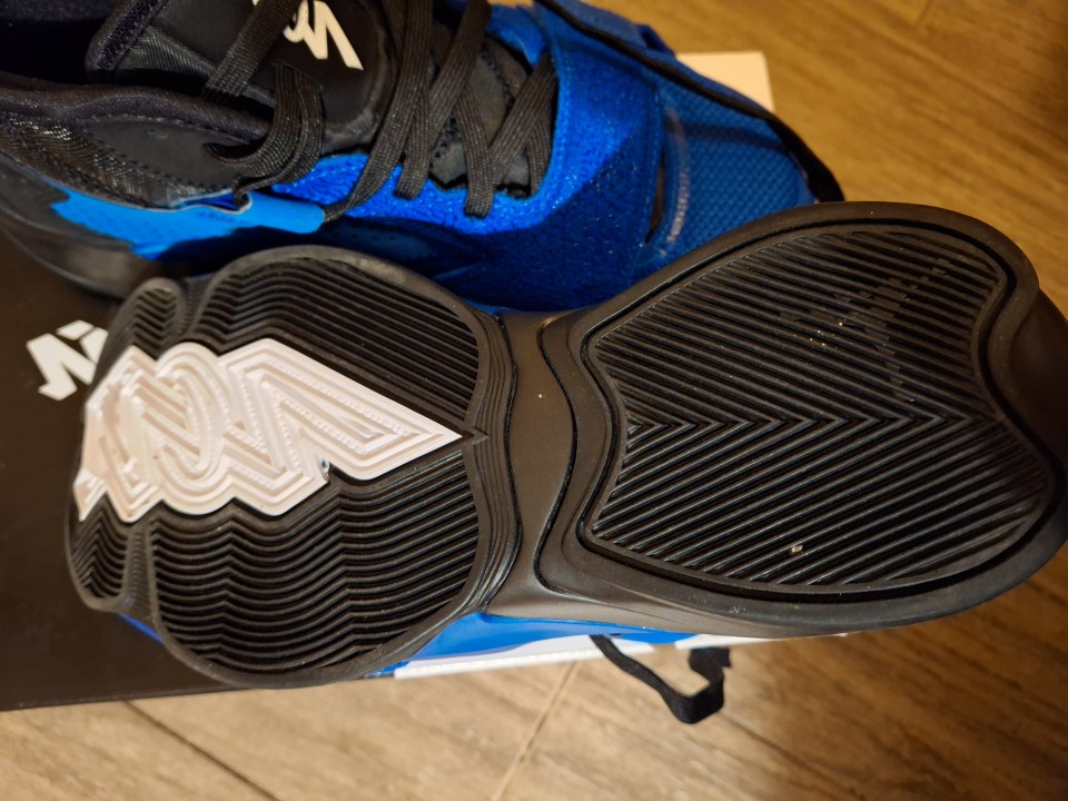 Jordan superge v.38 (37-38) zion w. - 25 eur - foto povečava
