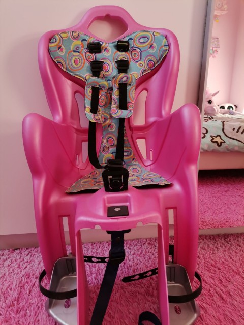 Otroški sedež za kolo v roza barve 30€ - foto