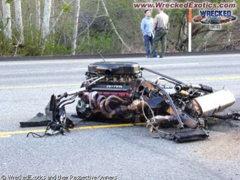 Wrecked dream cars - foto povečava