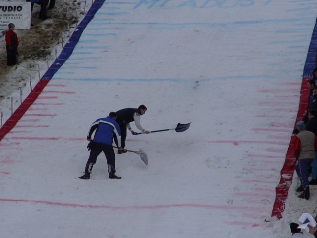 Skoki - Pertoča, 12.2.2006 - foto