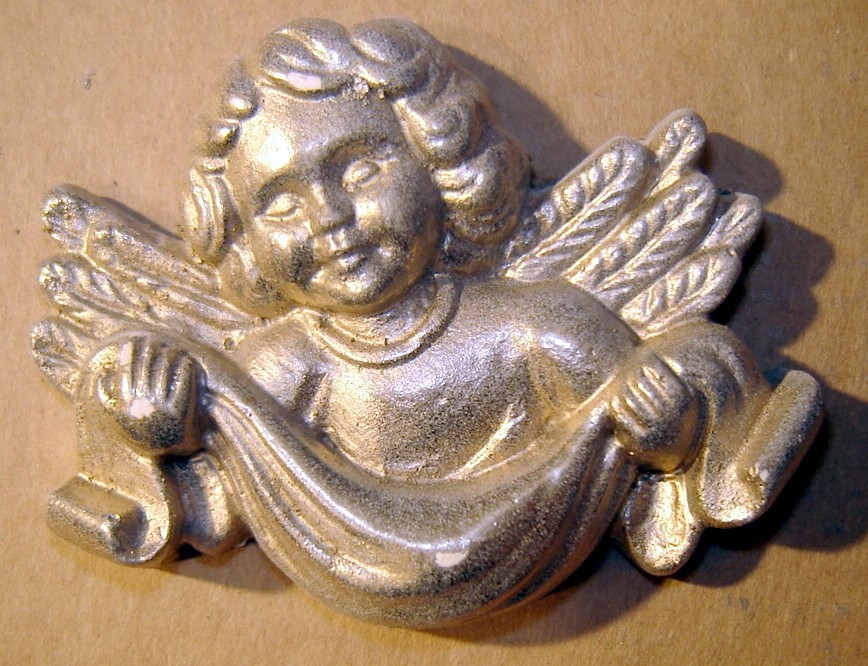 Reliefni angelčki - foto povečava