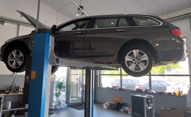 BMW 530d Xdrive F11 2012 - foto