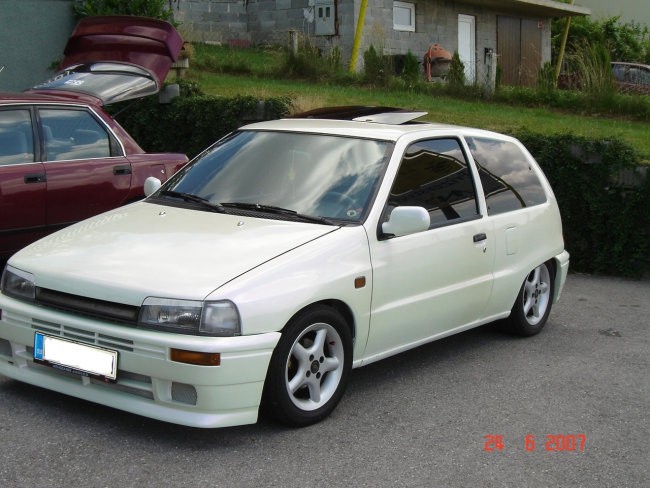 Projekt: Daihatsu Charade GTti - foto povečava