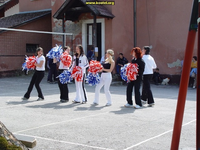 Turnir trojk v Vasi - 03.05.2003 - foto povečava