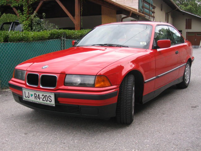 BMW 316i coupe - foto povečava