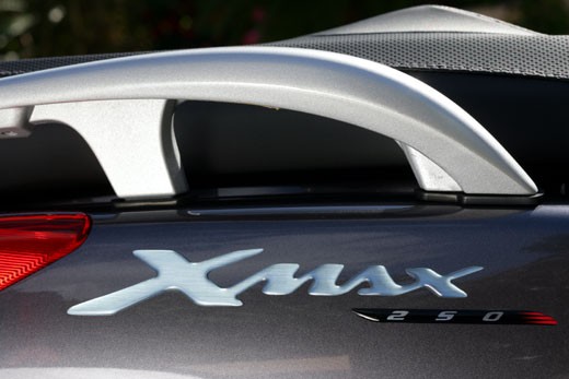 Yamaha X-Max - foto