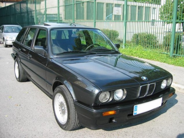 E30 318i 92 - foto