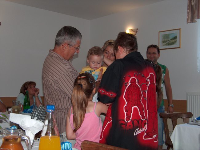 MOJ 1. ROJSTNI DAN - foto povečava