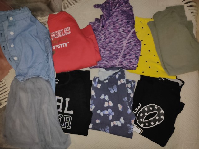 Oblačila deklica 128 134 - 80€ - foto