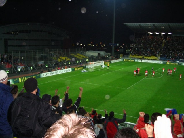 FUZBAL SLOVENIJA:NEMČIJA - foto