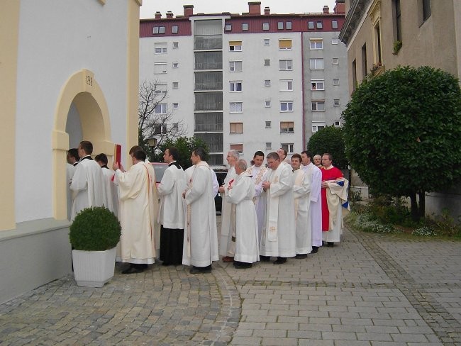 Zaobljube p. Ivana Hočevar 25.11.2007 - foto povečava