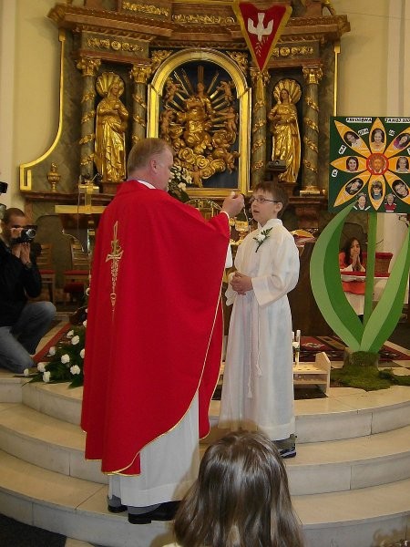 Prvo obhajilo in blagoslov igral 2008 - foto povečava