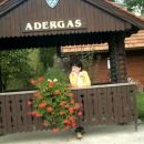 Adergas se imenuje kraj Velesovo, ker so živele nune iz Nemčije in Avstrije v tem samostan