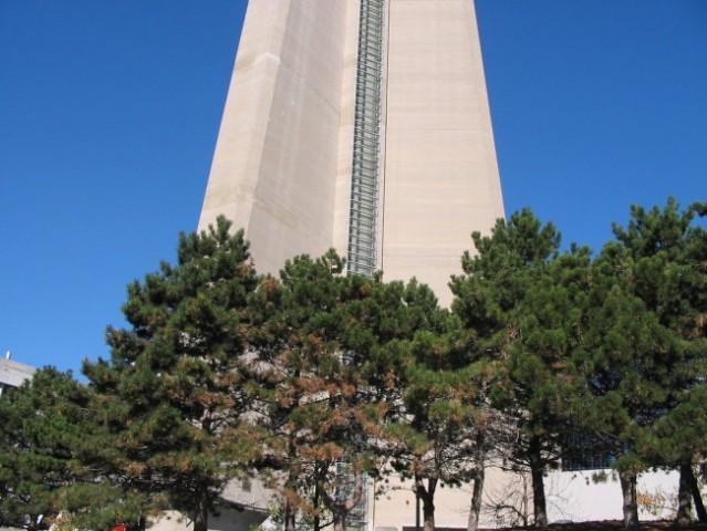 Canada CN tower 553m - foto
