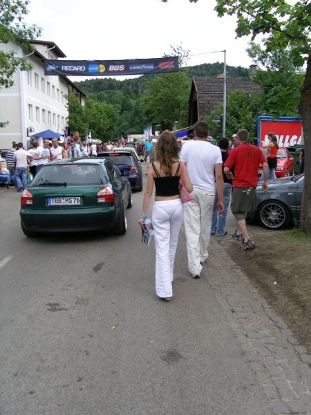 Worthersee VW-GTI Show 2006 - Girls - foto