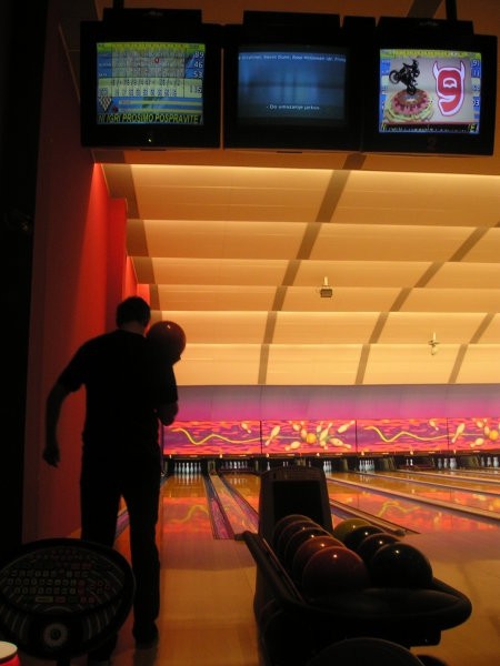 Špilkamra - bowling (21.10. 2006) - foto povečava