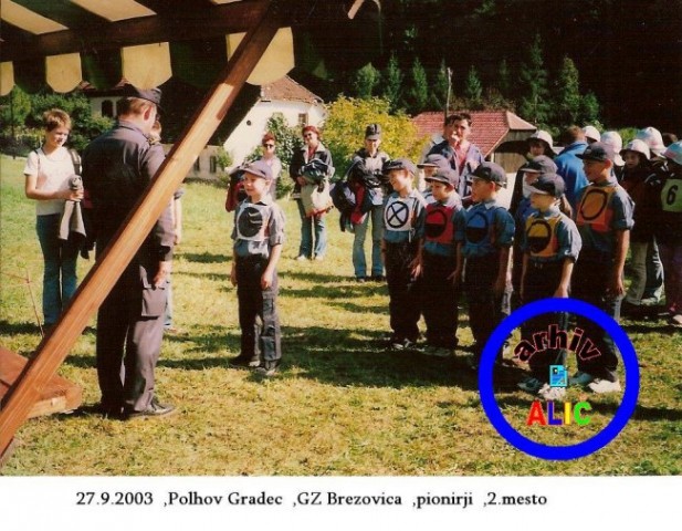 Zgodovina - pionirji, mladinci - foto